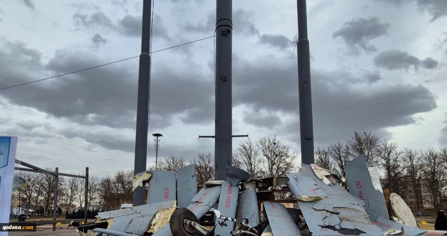 عرض حطام مسيرات "إسرائيلية" أُسقطت في حرب الـ12 يومًا 2