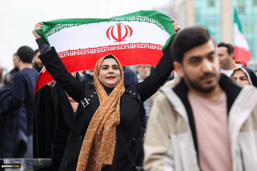 راهپیمایی 32 بهمن ماه از قاب رسانه های متخلف  9