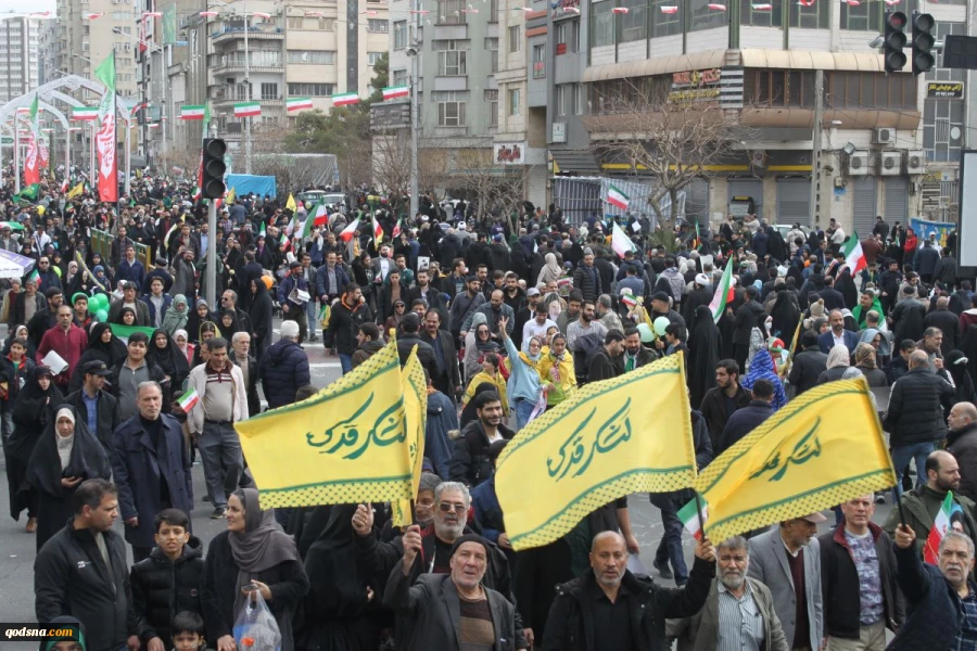 راهپیمایی پرشکوه یوم الله 22 بهمن از قاب دوربین خبرگزاری قدس ( قسمت 2 ) 7