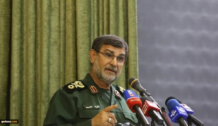 تنكسيري: إشراف استخباراتي شامل على مضيق هرمز برا وبحرا وجوا 2