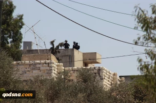 IOF turns homes into military posts in Qabatiya amid escalating settler raids in northern W. Bank