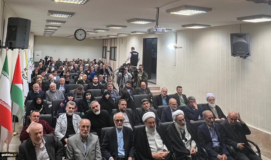 رونمایی از کتاب  "بحران در اقتصاد رژیم صهیونیستی" به قلم دکتر محمد جواد ایروانینشست هم اندیشی فعالان و سازمان های مردم نهاد حامی ملت فلسطین 4
