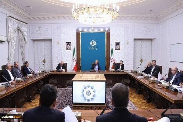 الحكومة الإيرانية تعلن الحداد العام 40 يوما على استشھاد قائد الثورة 2
