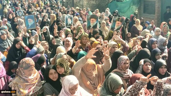 کشمیر و جانبو در پی شهادت رهبر انقلاب اسلامی ۴۰ روز عزا عمومی اعلام کرد 2