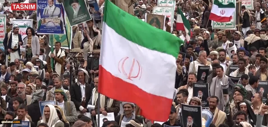 من صنعاء إلى طهران.. الیمنیون یجددون الاصطفاف مع محور المقاومة 3من صنعاء إلى طهران.. الیمنیون یجددون الاصطفاف مع محور المقاومة 4