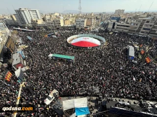 مراسم تشييع جثامين شهداء مدمرة دنا والشهيدين لاريجاني وسليماني في طهران