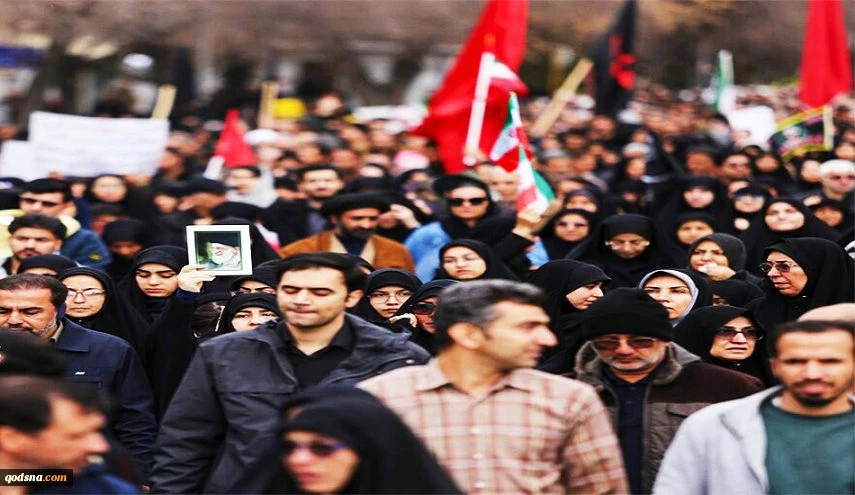 مواكب عزاء اربعينية القائد الشهيد تنطلق في طهران وارجاء البلاد 3
