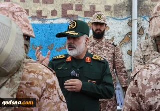 فرمانده نیروی زمینی سپاه: ایران را زندان و باتلاق متجاوزان می‌کنیم