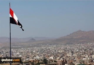 حكومة صنعاء: لا حياد لليمن.. وحل أزمة مضيق هرمز بوقف العدوان على إيران