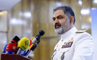فرمانده نیروی دریایی ارتش جمهوری اسلامی ایران:

به‌زودی سلاحی رونمایی می‌کنیم که دشمن از آن وحشت کند