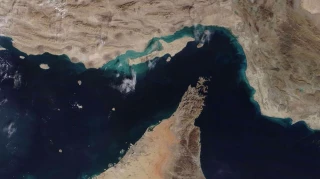 IRGC warns ships must exclusively use designated routes in Hormuz Strait