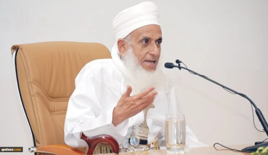 مفتي عُمان يدعو المسلمين إلى دعم إيران وغزة  2