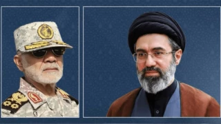 IR Leader issues new directive in meeting with top military cmdr