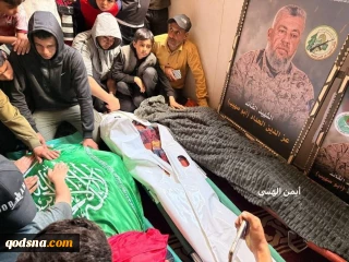 Thousands march in funeral of commander Izzuddin al-Haddad in Gaza