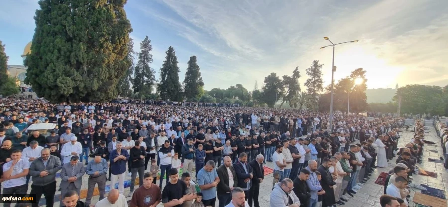 نماز عید قربان در مسجدالاقصی با حضور گسترده 140 هزار نمازگزار فلسطینی+عکس 2