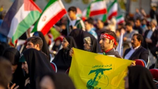 How did Iran stop 
Israel's attack on Beirut?