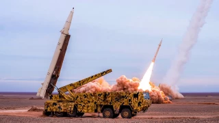 IRGC targets enemy vessel, US Fifth Fleet HQ, American airbase after violations near Strait of Hormuz