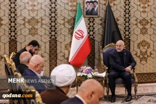 في لقاء مع عضو بارز في حركة أمل اللبنانية؛

قاليباف: الثأر لدماء القائد الشهيد هو تحرير المسلمين من ظلم أمريكا وإسرائيل