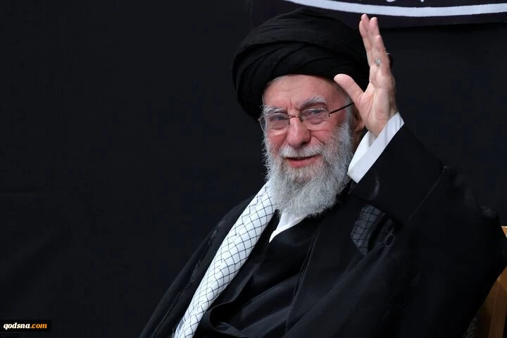 یادداشت اختصاصی/ محمد مصطفی شاهین

شهید علی خامنه‌ای؛ حامل روح کربلا در رویارویی با استکبار جهانی
 2
