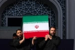 تصاویری از حضور فرزندان رهبر شهید، سران قوا و جمعی از مسئولان ارشد کشوری و لشکری در مراسم وداع با آقای شهید ایران 7
