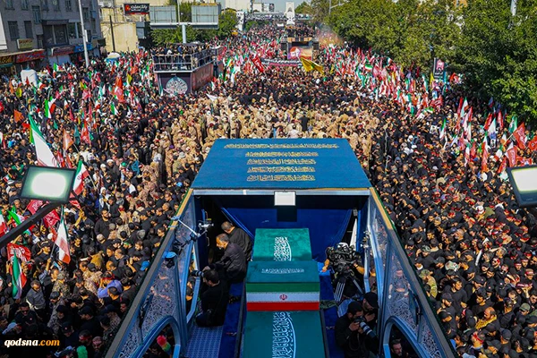 گزارش میدانی و لحظه به لحظه خبرگزاری قدس...

تهران در سوگ و خروش آخرین قرار با آقای شهید ایران؛ آیین تشییع پیکر مطهر رهبر شهید آغاز شد + فیلم 2