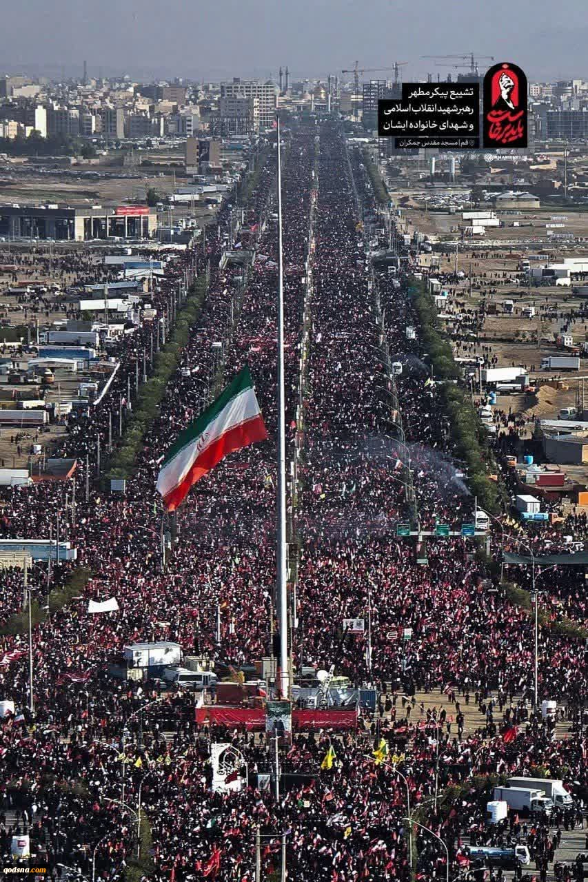 مراسم تشییع پیکر قائد شهید امت در قم

کریمه اهل بیت(س)میزبان «آقای شهید ایران» 2