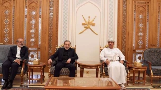 Araghchi arrives in Muscat for talks on Strait of Hormuz, regional developments