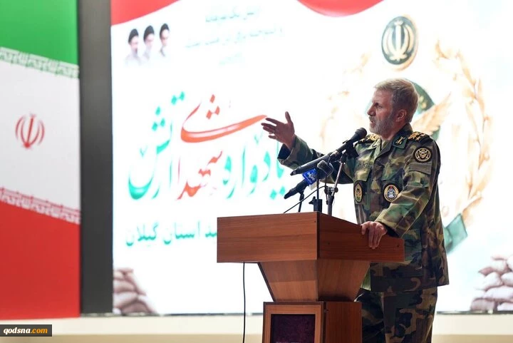 قائد الجيش الايراني: العدو لم يتمكن من تحقيق اى من اهدافه وتلقى الرد حتى اللحظة الاخيرة 2