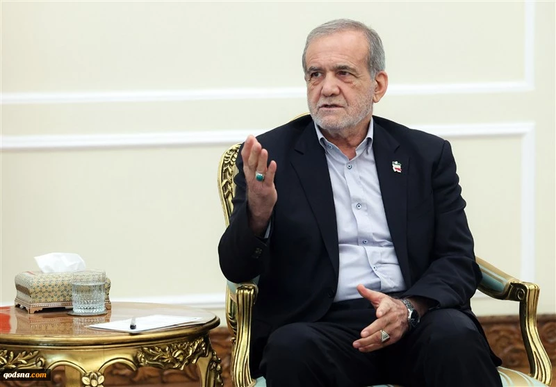 رئیس جمهور :

 دنبال جنگ نیستیم اما پاسخ قاطعی به متجاوزان خواهیم داد  2