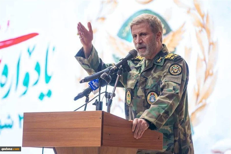 سرلشکر حاتمی: ملت ایران با ایستادگی خود پروژه دشمن را شکست داد 2