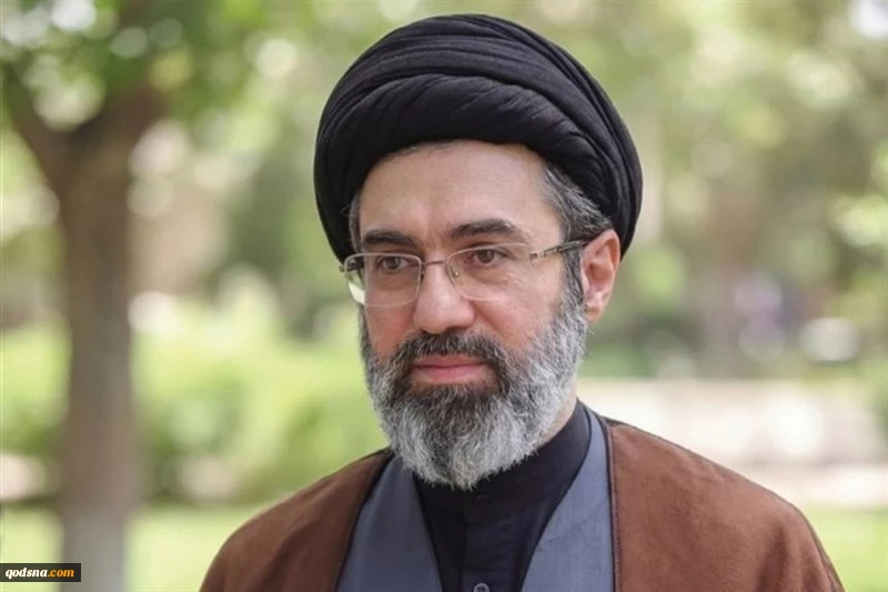قائد الثورة