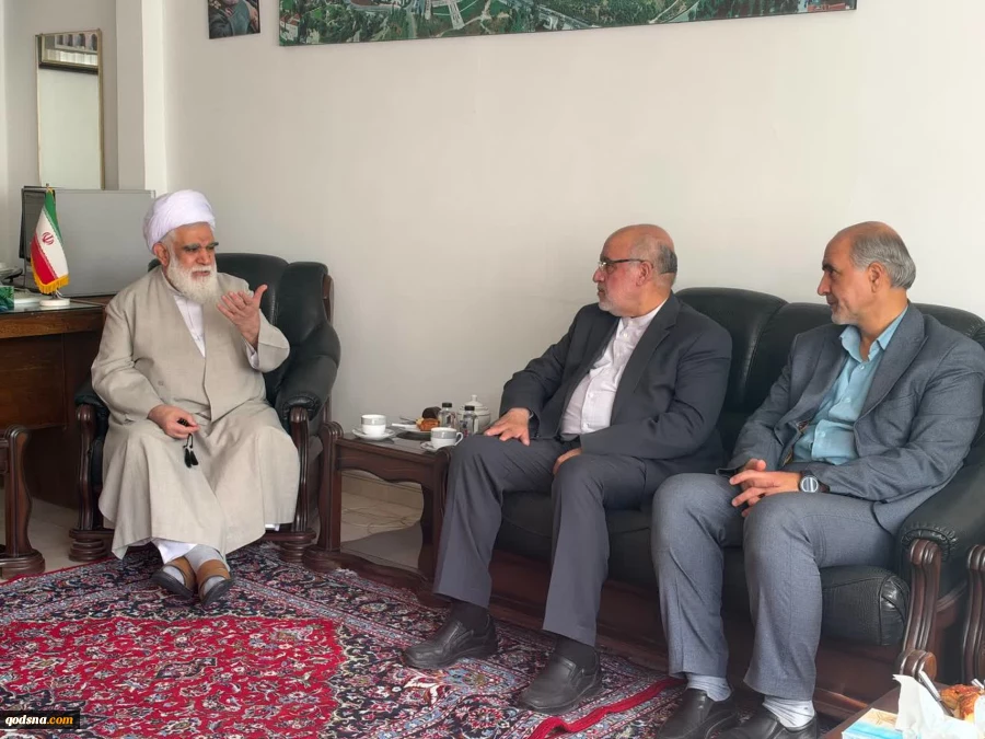 تقدیر کمیته  حمایت از انقلاب اسلامی مردم فلسطین ریاست جمهوری از سفیر جانباز سابق  جمهوری اسلامی ایران در لبنان