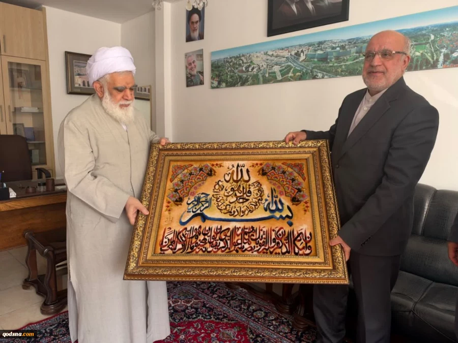 تقدیر کمیته  حمایت از انقلاب اسلامی مردم فلسطین ریاست جمهوری از سفیر جانباز سابق  جمهوری اسلامی ایران در لبنان