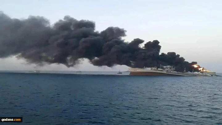 الجيش الايراني: اشتعال النيران في ناقلة نفط مخالفة جنوب مضيق هرمز 2