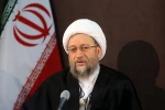 رئیس مجمع تشخیص مصلحت نظام: 

دشمنان ایران جز با زبان قدرت دست از جنایت برنمی‌دارند  2