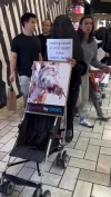 Pro-Palestinian protest at shopping mall in Washington