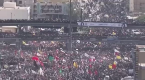 الطوفان البشري المليوني بمحافظة النجف الاشرف في مراسم تشييع الإمام الشهيد